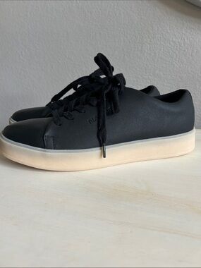 Nautica Castiel black sneakers, off white soles, men’s size 9. New, never worn.
